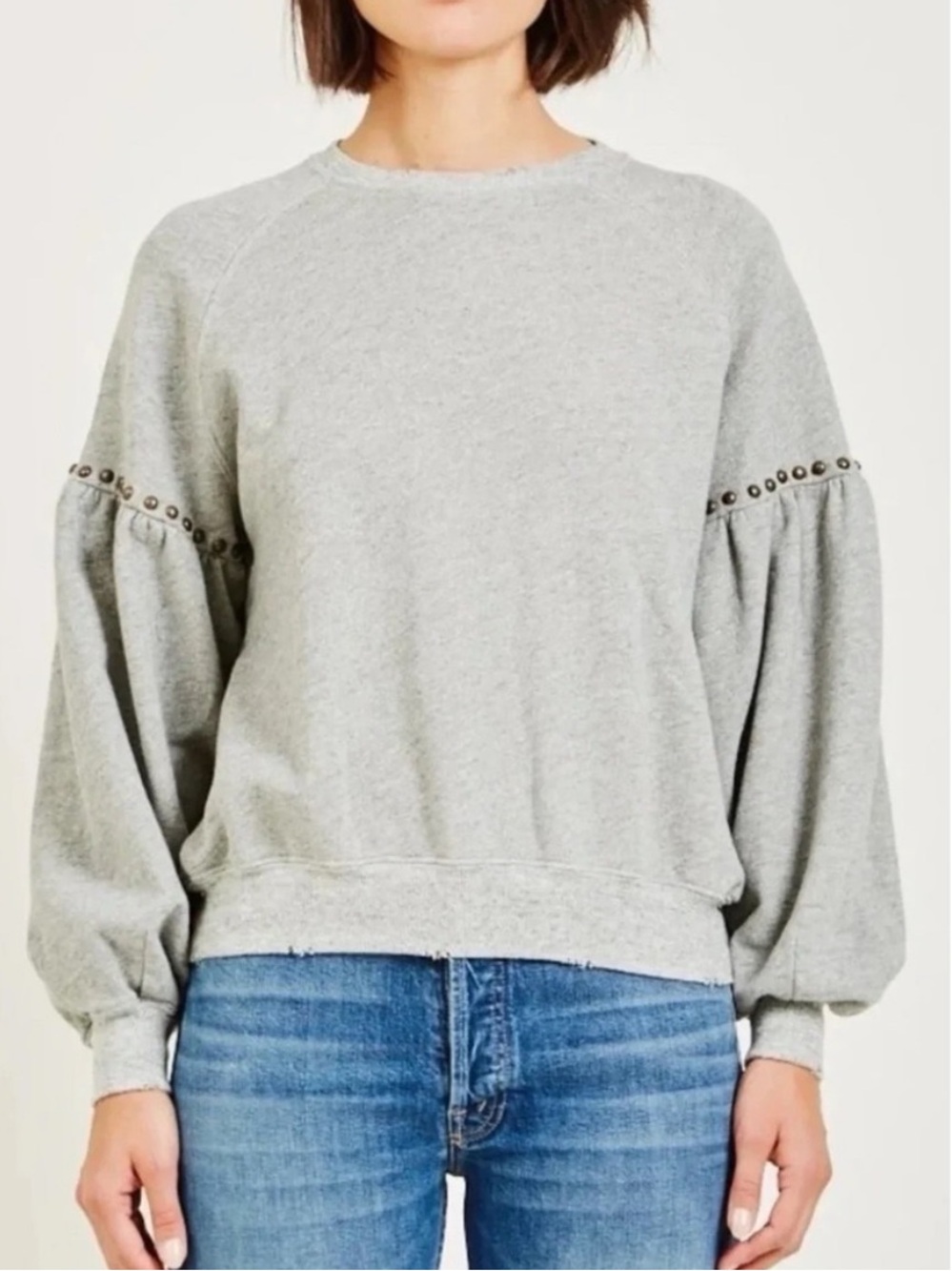 The Great Gray Studded Puff Sleeve Sweatshirt in Heathered Gray | Size 1 (Small)